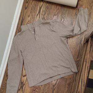 Mens Van Heusen Classic Fit Beige Quarter Button Shirt Size M